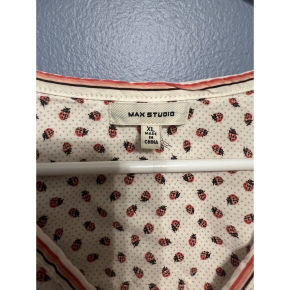 Women's Max Studio Ladybug Print Button Up Shirt 100% Rayon SZ XL Summer Vibes - Picture 3 of 7